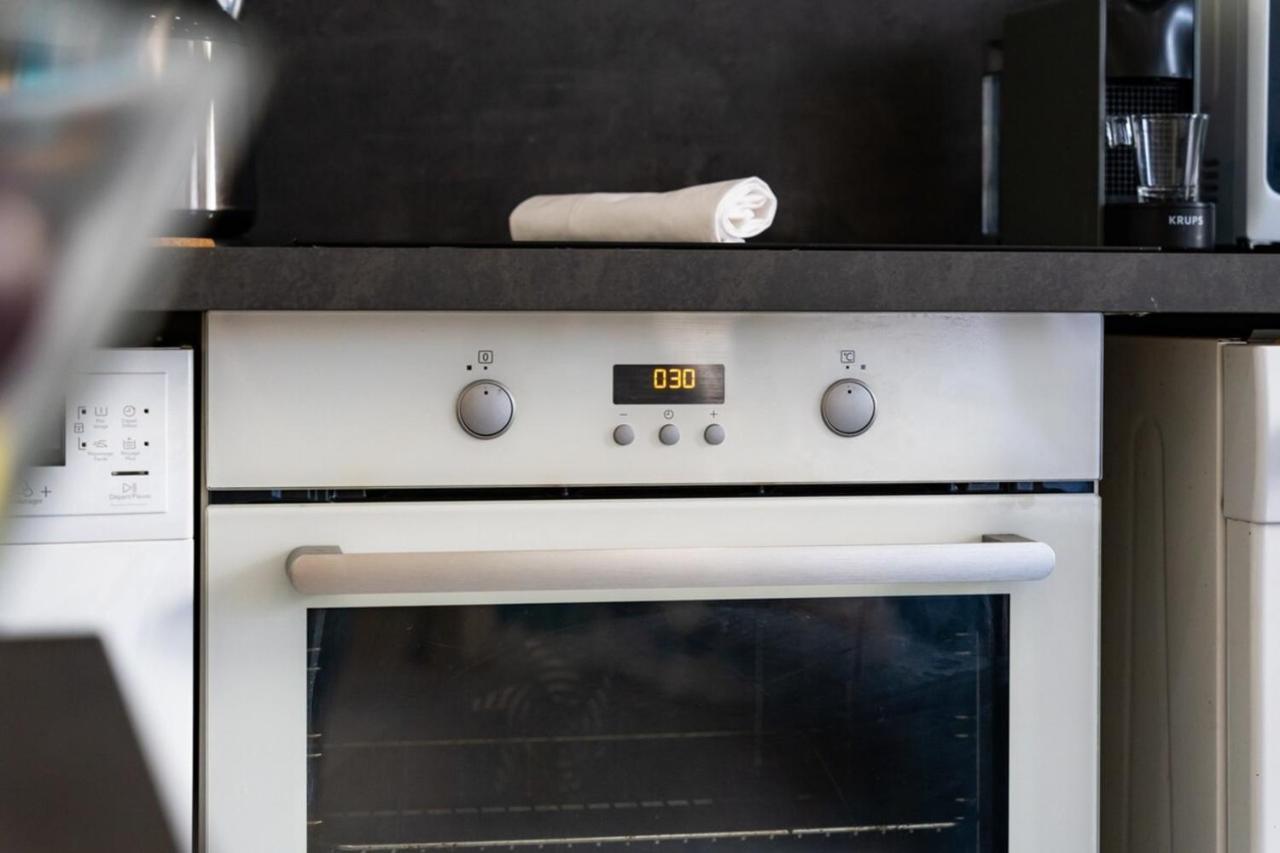 Exotic Chic & Calm - Lumineux - Clim/Wifi/Netflix Apartment Marseille Bagian luar foto